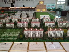 养马岛东,7层洋房,一楼带院,户型方正,南北通,