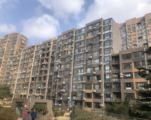 华东人家1室1厅南