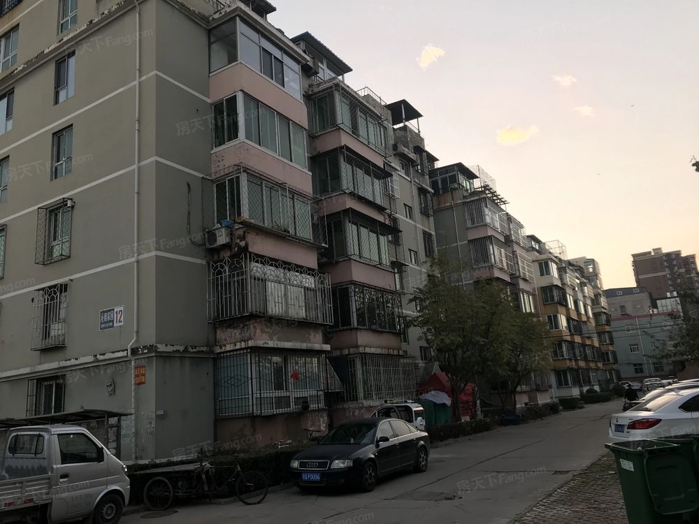 小区相关图