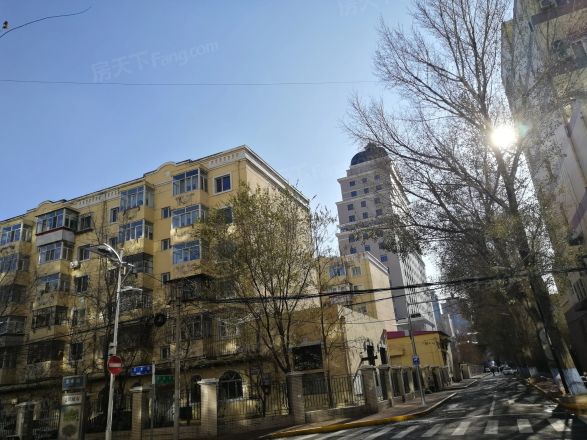 市检察院住宅实景图