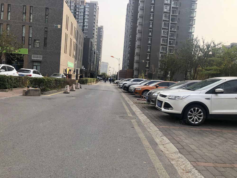 小区相关图