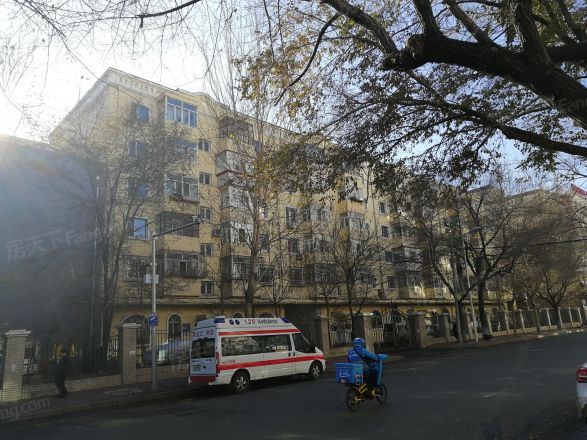 市检察院住宅实景图