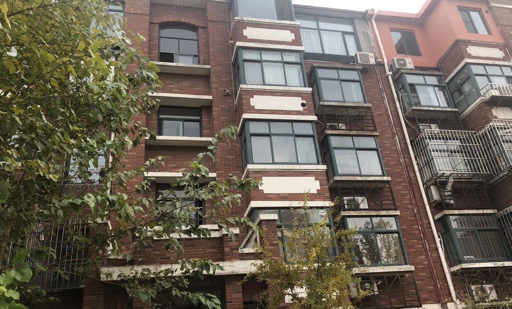 中介费各05第6大道第博雅园2室电梯洋房万达商圈