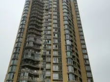 凤天路 华彩俊豪二房74万