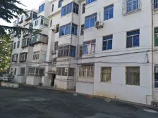 二东电梯洋房三楼全明户型卫生间带窗户 小区中间位置