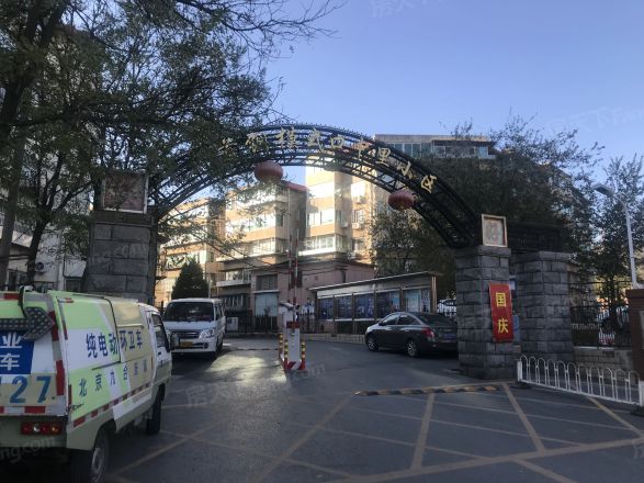 模式口中里实景图