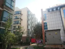 主城区 标准一室一厅 双气近地铁口