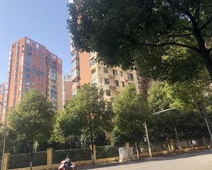 华盛世纪新城4室2厅南北