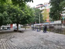 大江五组团 一楼 可做小卖部 看房方便 业主诚心出售