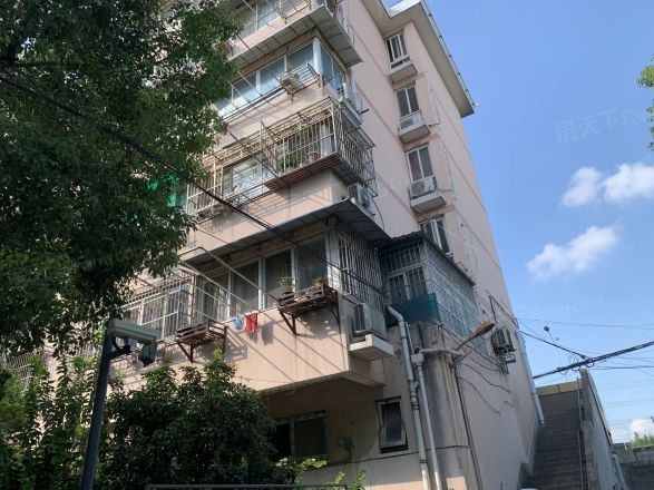 曹安公路2089弄小区实景图