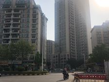 中坚豪庭3室2厅南