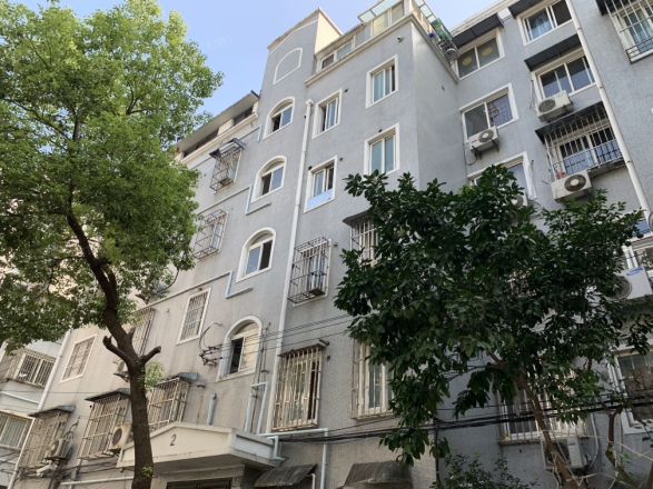 曹安公路2089弄小区实景图