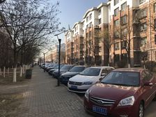番茄社区精装修8楼拎包入住中海望京府北