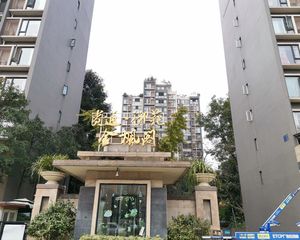 贵通御苑枫景4室2厅南