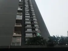 业主诚心出售,采光充足,户型方正