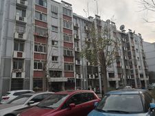 南北通透瑞江花园菊苑2室1厅精装修