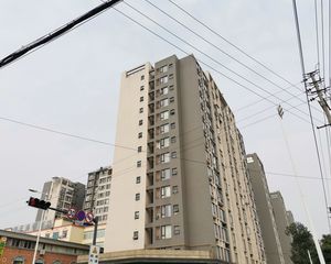 贵通御苑枫景4室1厅西南