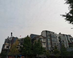 贵通御苑枫景3室1厅西南