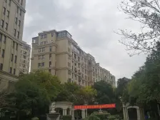 吴越祥庭,三房两卫毛坯房,边户中上楼层采光充足,带车位,