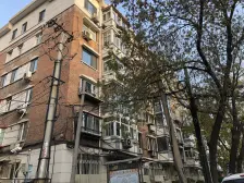 众诚里1室西南朝向369.00万元/套出售