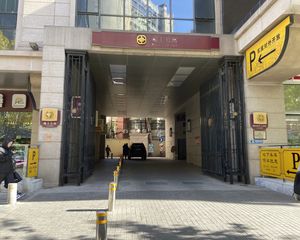 瑞士公寓1室1厅东南