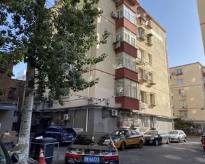 春秀路2室1厅南