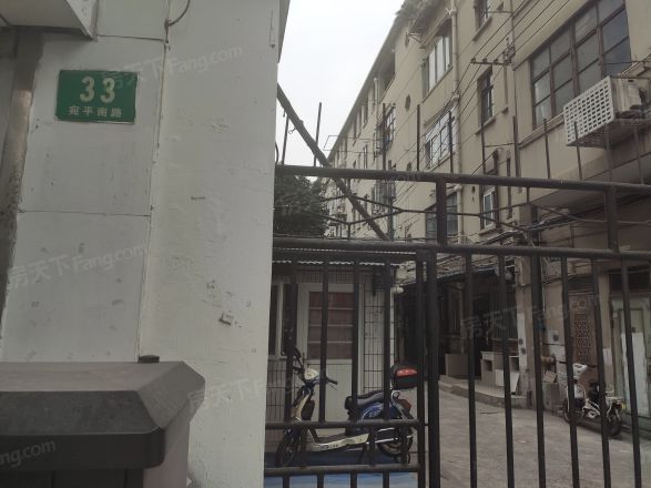 宛平南路65弄小区实景图
