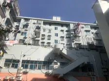 紧邻古猗园,电梯房,捡漏房源,房东诚意售,近南翔古镇。