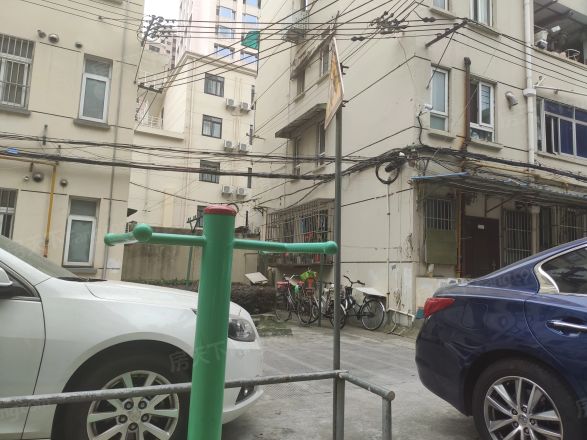 宛平南路65弄小区实景图
