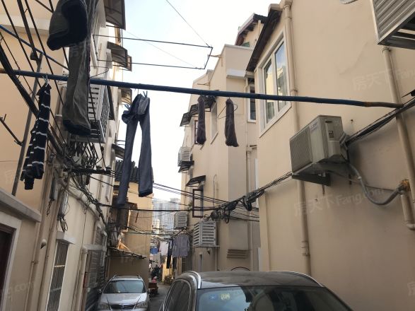 蓬莱路24弄小区实景图