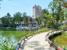 实验 北侧旁边 恒大高品质洋房 带院子 带地下室