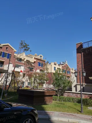 国信南湖别墅怎么样:价格800万元/套,有孩.-长春房天下楼盘点评