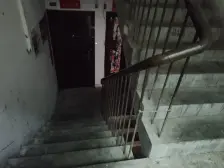 印钞厂旁港航小区 南北通透,采光好 装修好,环镜优美 近地铁 视野好,诚心出售