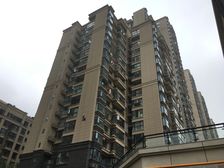 世茂城三期 3室2厅 东南