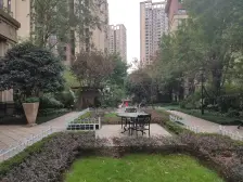 照母山 香港置地约克郡上林四房310万