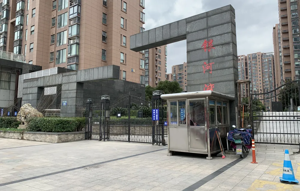 惠丰一表生,醉便宜的小区,宁波鄞州万达广场银河湾二手房三室 - 房