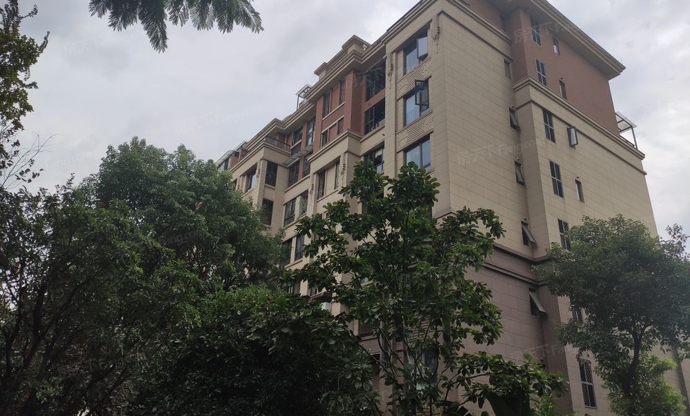 渝北区 香港置地约克郡阅林 四房,重庆渝北照母山约克郡阅林景悦二手