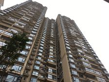 世茂城三期 3室1厅 东北