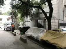 杨家坪,全新装修,出行方便,配套齐全。