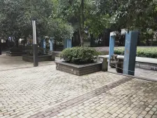 红土地长安华都 精装两房 朝中庭 中间楼层 可拎包入住