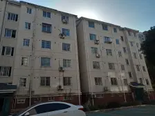 新上 富强新苑 多层复式 大露台 诚心出售