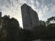 钦都豫景 南北通透,采光好 装修好,环镜优美 近地铁 周边匹套完善,,出行方便