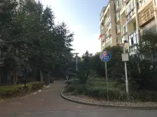 水岸菁华 南北通透,采光好 装修好,环镜优美 近地铁 中间楼层