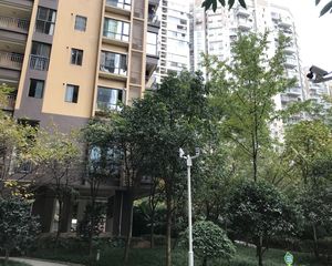 华府世家2室1厅东