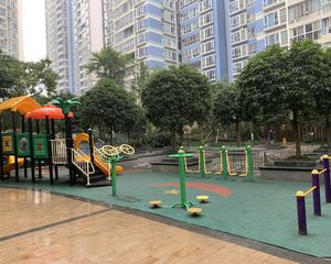 现代城2室2厅东北
