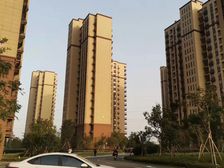 君睿名苑 带全套家电家具 精装自住保养好