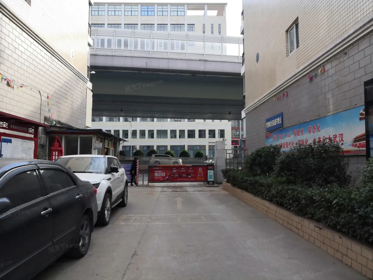 武汉明珠花园外景图