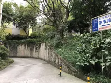 江北嘴大四房 东南朝向 板式结构 五里店三轻轨 高绿化