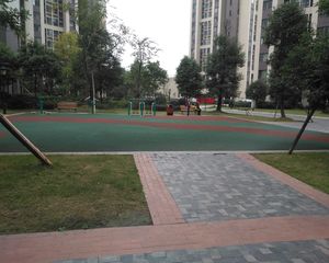 临江苑东区1室1厅东