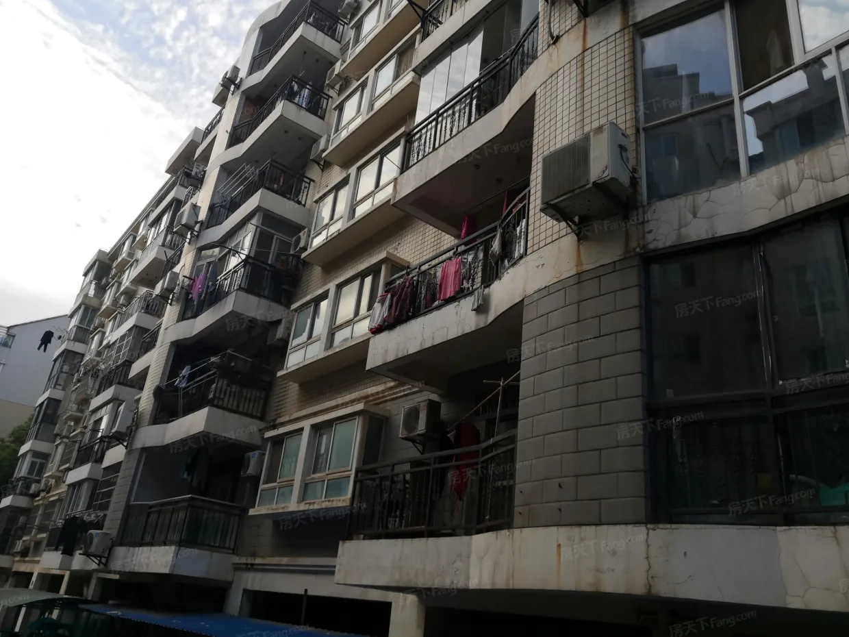 武汉明珠花园外景图